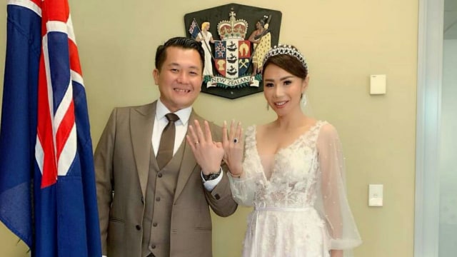 Femmy Permatasari resmi menikah dengan Alfons Martinus. Foto: (Instagram/femmypermatasari)
