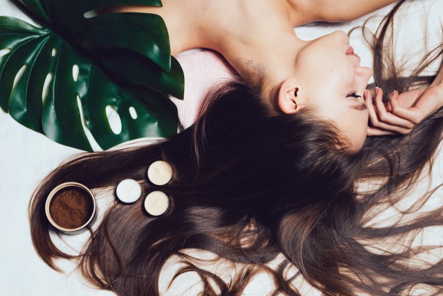 Ilustrasi asupan untuk rambut tebal. Foto: Shutterstock