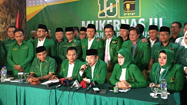 Konferensi pers pasca pengukuhan Suharso Monoarfa menjadi Plt Ketum PPP. Foto: Rafyq Alkandy Ahmad Panjaitan/kumparan