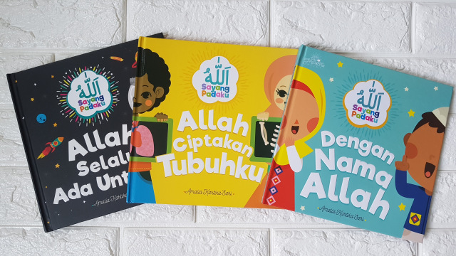 Seri buku Allah Sayang Padaku untuk mengajarkan tauhid pada anak. Foto: Prameshwari Sugiri/kumparan