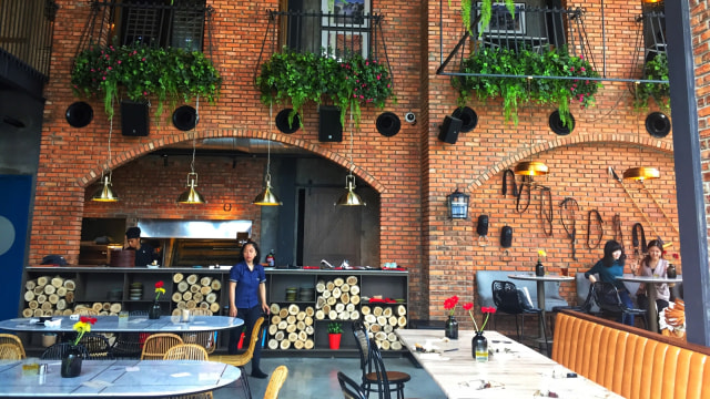 Suasana di Sudestada, Jakarta. Foto: Kartika Pamujiningtyas/kumparan