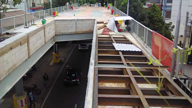 Skywalk Cihampelas tahap II. Foto: Rachmadi Rasyad/kumparan