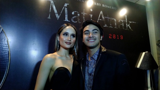 Irsyadillah dan Cinta Laura Kiehl (kiri). Foto: Maria Gabrielle Putrinda/kumparan