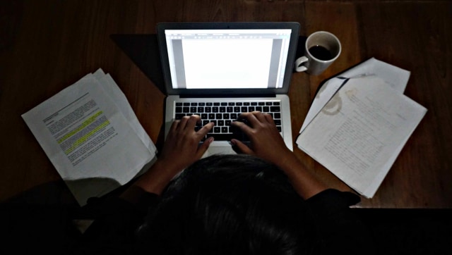 Ilustrasi Penulisan BAP. Foto: Abil Achmad Akbar/kumparan