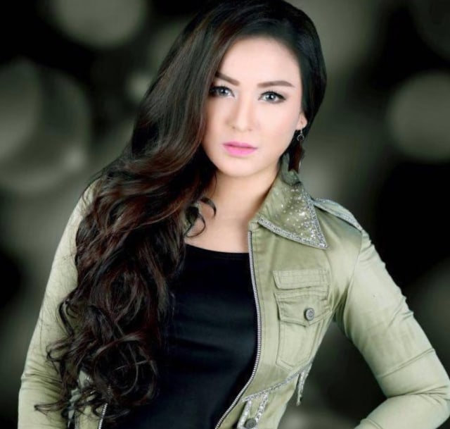 Ke Aruk yuk, joget sampai Pusing Pala Barbie bareng Juwita Bahar