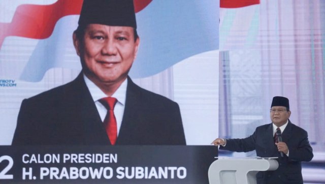 Capres no urut 02, Prabowo Subianto menyampaikan pendapatnya saat Debat Ke IV Pilpres 2019 di Hotel Shangri-La, Jakarta Pusat, Sabtu, (30/3). Foto: Fanny Kusumawardhani/kumparan