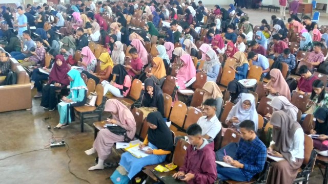 Bakti untuk Pendidikan Daerah, Melalui Ekspedisi Pelosok Negeri