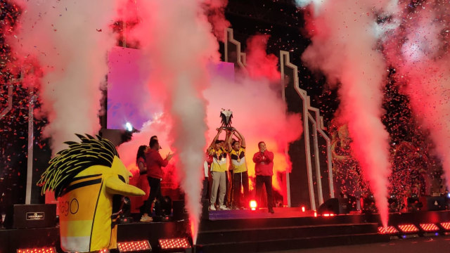 ONIC juara Piala Presiden eSports 2019 Foto: Jofie Yordan/kumparan