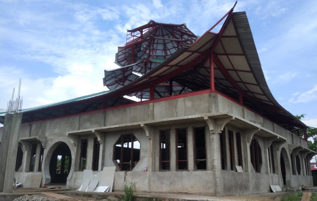 Masjid Laksamana Cheng Hoo di Jambi yang masih terbengkalaii. Foto: Yovy Hasendra
