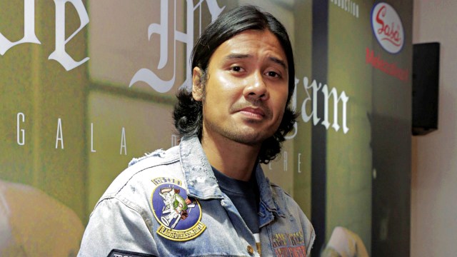 Artis Chicco Jerikho di gala premiere film 'Ave Maryam'. Foto: Ronny