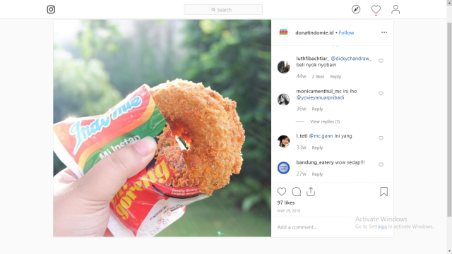 Salah satu makanan yang pernah viral, Donat Indomie (sumber: IG @donatindomie.id)