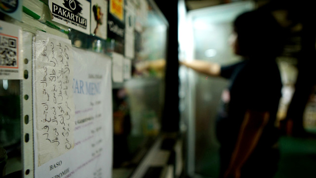 Ilustrasi warung kopi (warkop). Foto: Iqbal Firdaus/kumparan