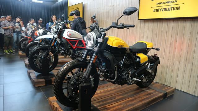 Deretan Scrambler Ducati bermesin 803cc model year 2019. Foto: Ghulam Muhammad Nayazri/kumparanOTO