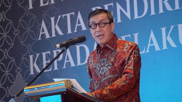 Menkumham, Yasonna Laoly, di acara penyerahan sertifikat HKI dan AKTA pendirian badan hukum kepada pelaku ekonomi kreatif di Hotel JS Luwansa, Jakarta, Senin (8/4). Foto: Irfan Adi Saputra/kumparan