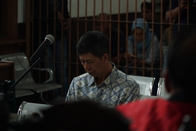 Bekas Kepala Lembaga Pemasyarakatan (Lapas) Klas I Sukamiskin, Wahid Husen, divonis hukuman 8 tahun di Pengadilan Tindak Pidana Korupsi Bandung, Senin (8/4). (Ananda Gabriel)