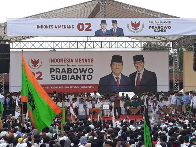 Amien Rais: People Power Dijamin Undang-undang