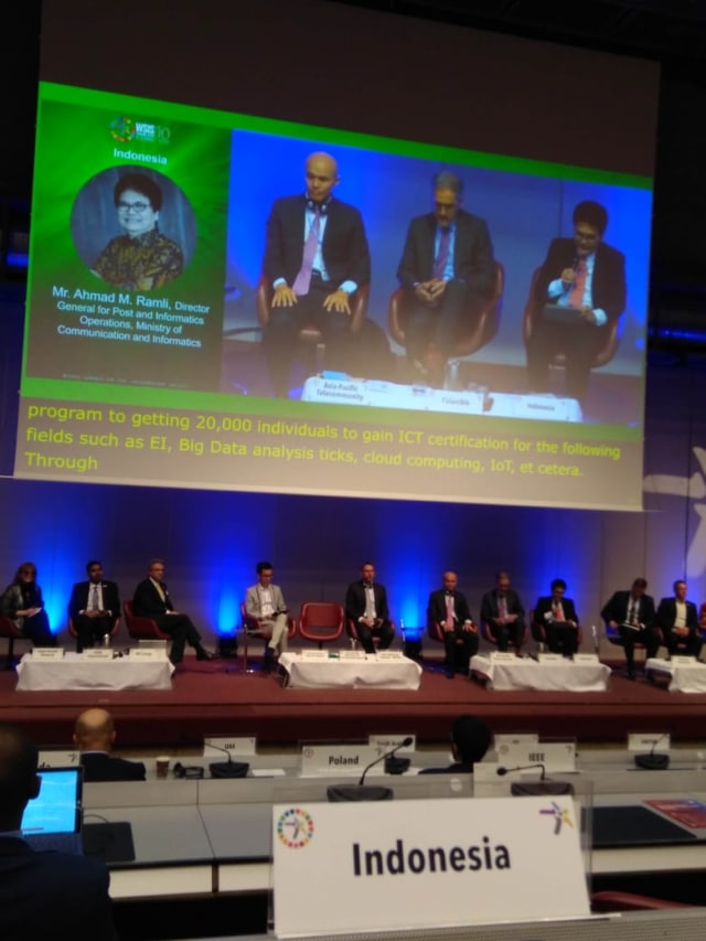 Sesi High-Level Policy Panel WSIS 2019 dengan Prof. Ahmad Ramli sebagai salah satu panelis