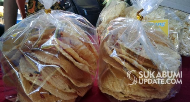 Enye singkong yang diproduksi KWT Rizki Tani ini cukup laris sebab dibuat dengan bahan baku dan bumbu berkualitas. | Sumber Foto:Ragil Gilang.