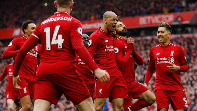 Usai mencetak gol, Mohamed Salah berkata dalam hati, "Alhamdulillah, Ya Allah." Foto: REUTERS/Phil Noble