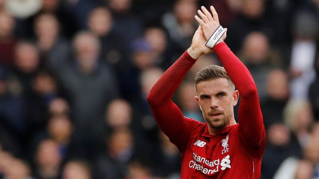 Kapten Liverpool, Jordan Henderson. Foto: REUTERS/Phil Noble