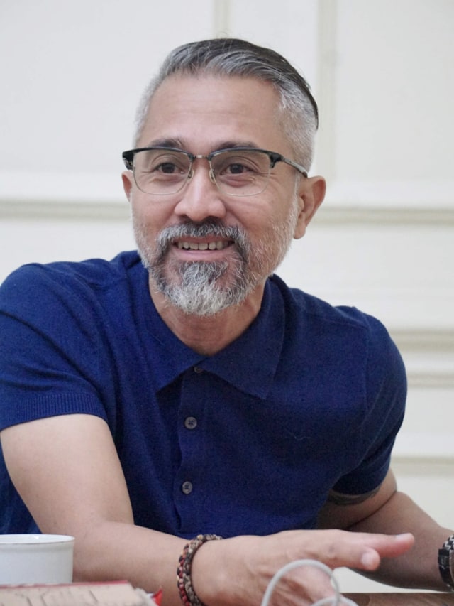 Aktor Lukman Sardi saat berkunjung ke kantor kumparan. Foto: Helmi Afandi/kumparan