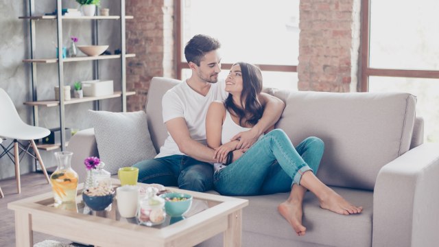 Ilustrasi Cuddling. Foto: Shutter Stock