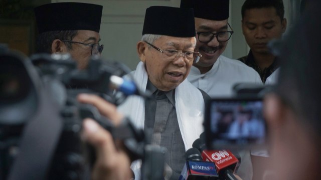Ma'ruf Amin di kediamannya Jalan Situbondo, Jakarta, Kamis (18/4/2019). Foto: Irfan Adi Saputra/kumparan