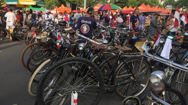 Ilustrasi sepeda ontel. Foto: Ferry Fadhlurrahman/kumparan