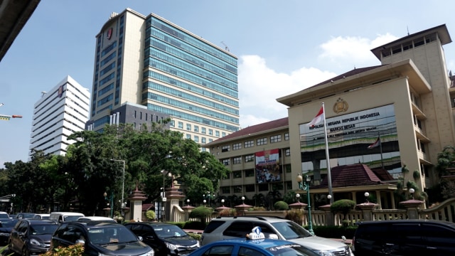 Suasana di depan gedung baru Bareskrim Polri. Foto: Jamal Ramadhan/kumparan