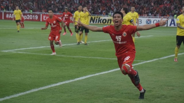 Persija Jakarta ketika menghadapi klub Filipina, Ceres Negros, di Stadion Utama GBK, Jakarta, Selasa (23/4). Foto: Irfan Adi Saputra/kumparan