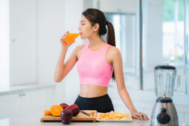 Ilustrasi perempuan berhasil menjalani program diet Foto: Shutterstock