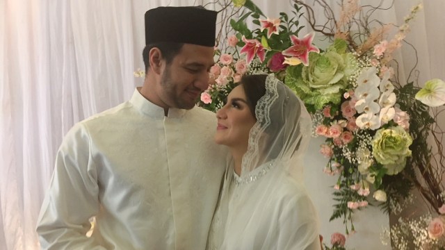 Ammar Zoni dan Irish Bella. Foto: Giovanni/kumparan
