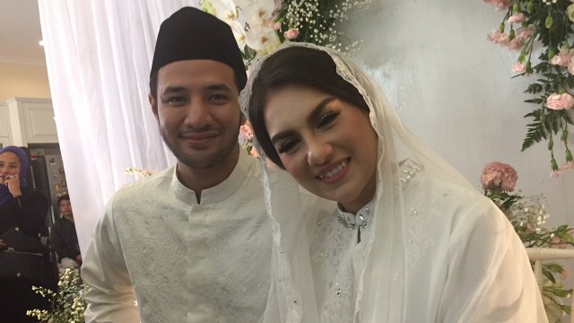 Ammar Zoni dan Irish Bella. Foto: Giovanni/kumparan