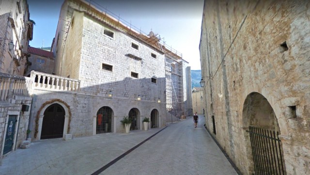 Lokasi syuting 'Game of Thrones' di St. Dominic Street di Dubrovnik, Kroasia. Foto: Google Street View