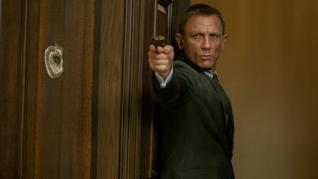 Daniel Craig dalam film James Bond Foto: www.007.com