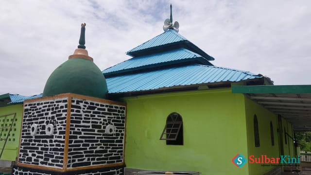 Masjid Kuno Syech Abdul Mannan di Lingkungan Salabose, Kecamatan Banggae, Kabupaten Majene, salah satu masjid purbakala di Indonesia. Foto: Dok. Sulbar Kini
