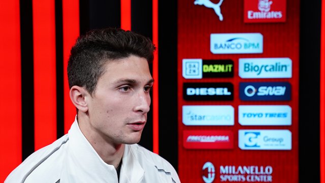 Bek AC Milan, Mattia Caldara. Foto: Dok. AC Milan