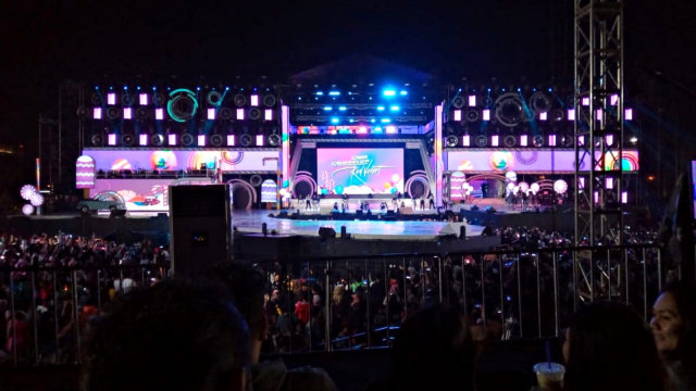 Girlband Korea, Red Velvet, tampil di acara Korean Wave 2019 di Lapangan Sunburst Extention BSD Tangerang Selatan, Sabtu (27/4). Foto: Nadila Eldia Rochlik/kumparan
