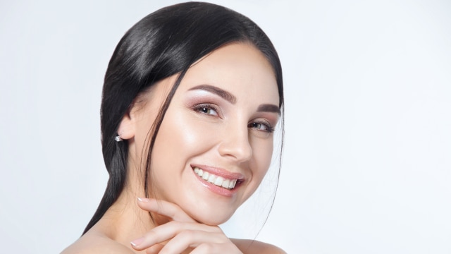 Cara Membuat Kulit Wajah Kenyal dan Sehat Foto: Shutterstock