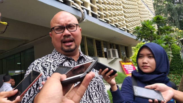 komisioner KPU Ilham Saputra. Foto: Fadjar Hadi/kumparan