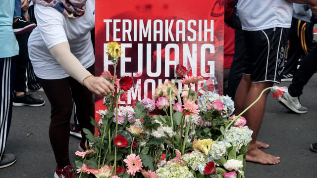 Aksi untuk menghormati 225 penyelenggara Pemilu 2019 yang gugur, di Bundaran HI,  jakarta, (28/4). Foto: Irfan Adi Saputra/kumparan