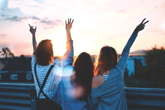 Ilustrasi pertemanan. Foto: Unsplash