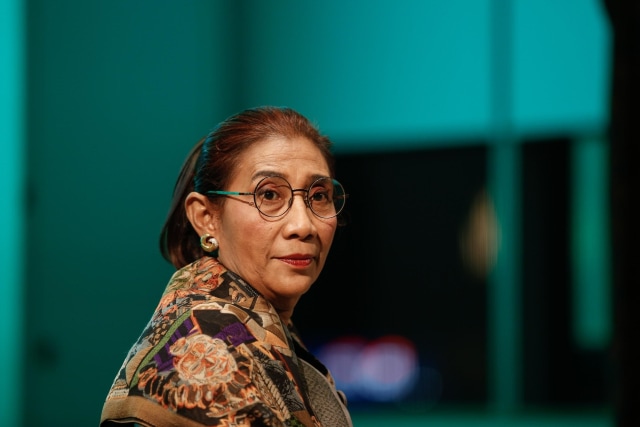 Susi Pudjiastuti - Menteri Kelautan dan Perikanan Indonesia ketika menghadiri acara perayaan hari Kartini "She" di Tokopedia Tower (25/4).