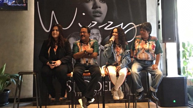 Konferensi pers dan rilis video klip lagu 'Kepastian' dari Wizzy. Foto: Dok. Falcon Pictures