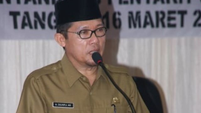 Wali Kota Dumai, Zulkifli As. Foto: Facebook/@kotadumai