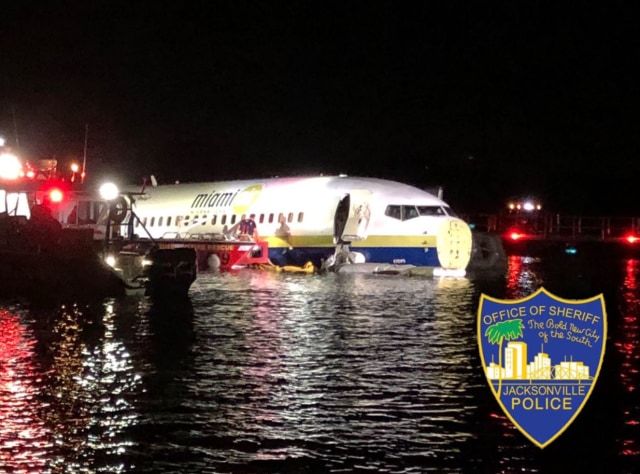 Miami Air tergelincir di Jacksonville Florida. Foto: Dok. Jacksonville Police Florida