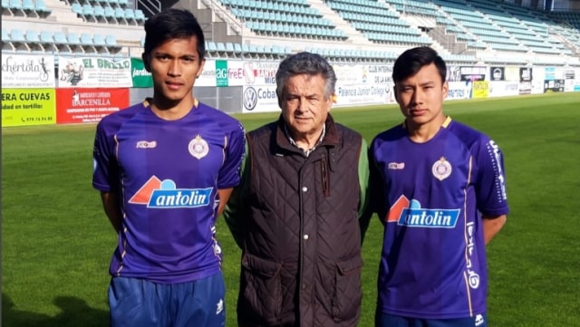 Helmy dan Reza bersama Oscar Guantes Presiden Tim Cristo B. Foto: Dok. Vamos Indonesia