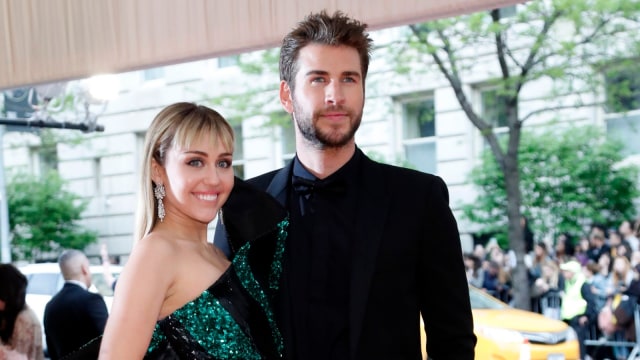 Miley Cyrus and Liam Hemsworth. Foto: REUTERS/Mario Anzuoni