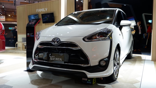 Toyota Sienta Foto: Aditya Pratama Niagara/kumparan