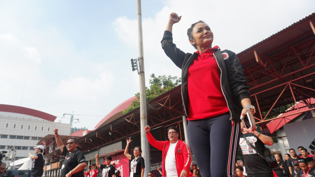 Krisdayanti saat kampanye. Foto: Iqbal Firdaus/kumparan
